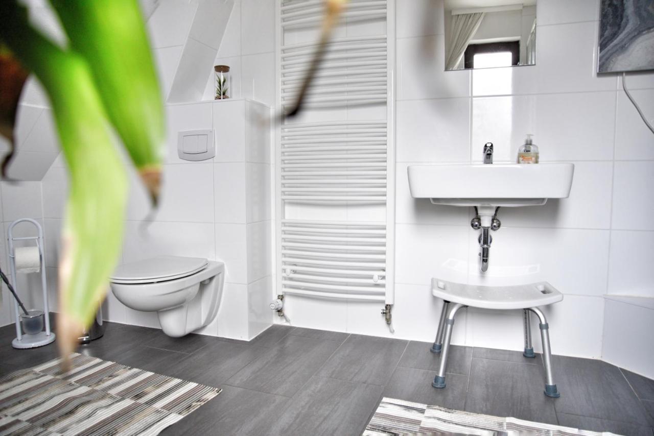 Ostseeferienhaus Oberes Apartment Monkebude Ngoại thất bức ảnh